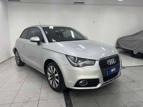 AUDI A1 1.4 TFSI ATTRACTION 16V 122CV GASOLINA 2P AUTOMÁTICO